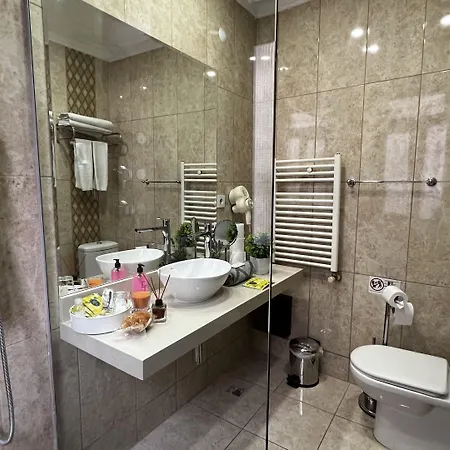 Angel's - Angel Group Hotel 3*