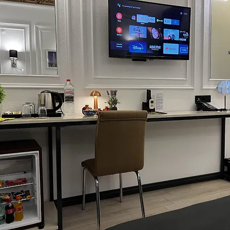 Angel's - Angel Group 3*