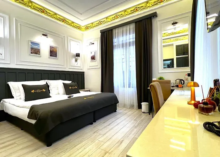 Angel's - Angel Group 3*